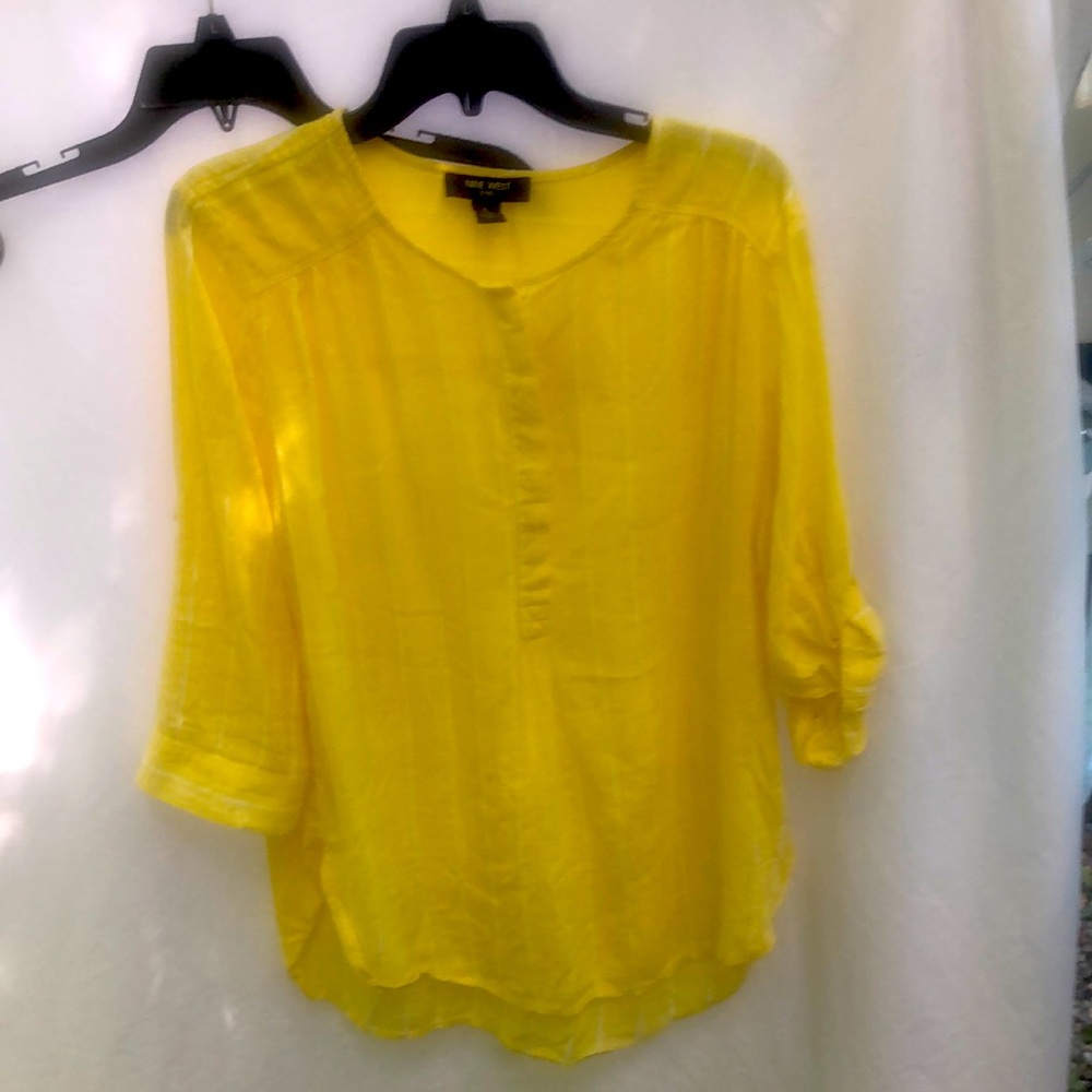 Size XL, Nine West top, no stretch. Yellow and white stripe